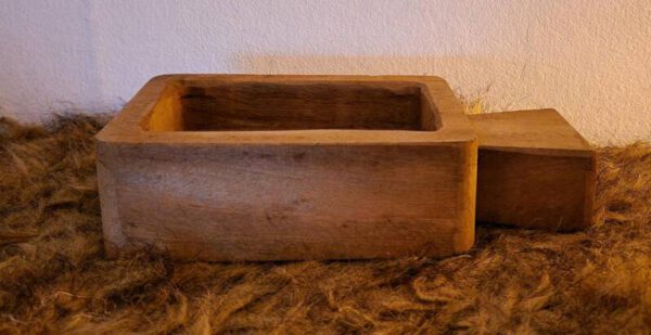 Klein Houten Bakje met Handvat – Perfect voor Amberblokjes en Decoratie - Afbeelding 3